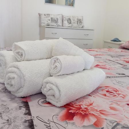 B&B Orazio U Vitturisi Portopalo Di Capo Passero Exteriör bild