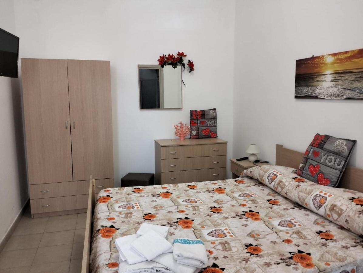 B&B Orazio U Vitturisi Portopalo Di Capo Passero Exteriör bild