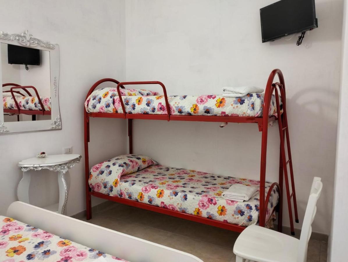 B&B Orazio U Vitturisi Portopalo Di Capo Passero Exteriör bild